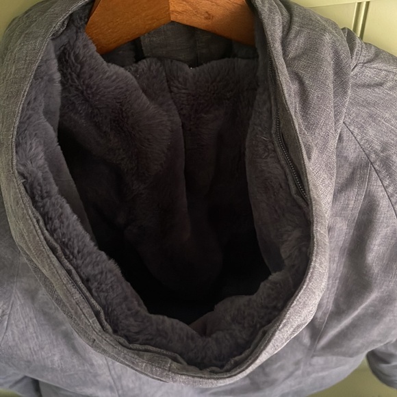 SOLD - Picture 5 of 9